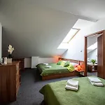 Wellness Ferrata ゲストハウス